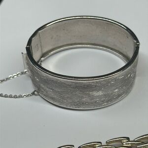 Vintage Coro Pegasus Hinge Cuff Bracelet